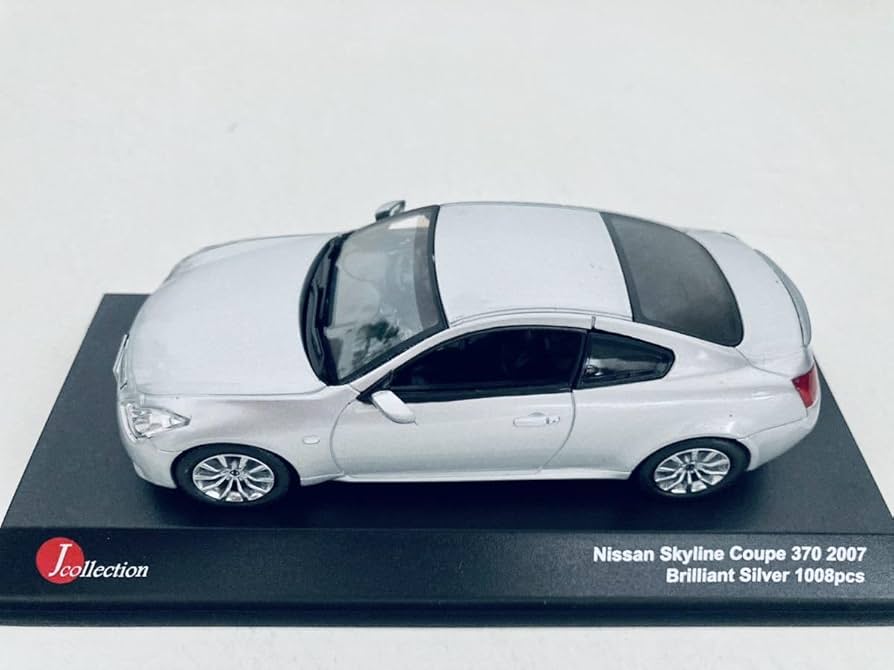 京商1/43 日産スカイラインクーペ370GT(CKV36)2007 シルバー 京商1/43 日産スカイラインクーペ370GT(CKV36)2007 シルバー